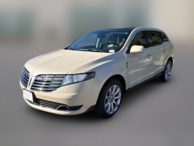 2018 Lincoln MKT Premiere