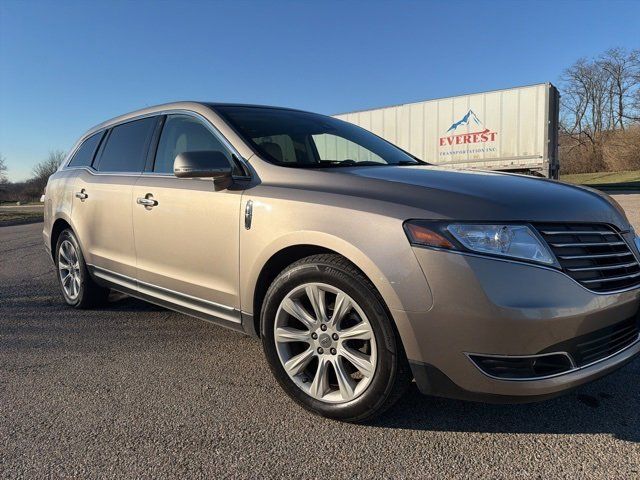 2018 Lincoln MKT Reserve