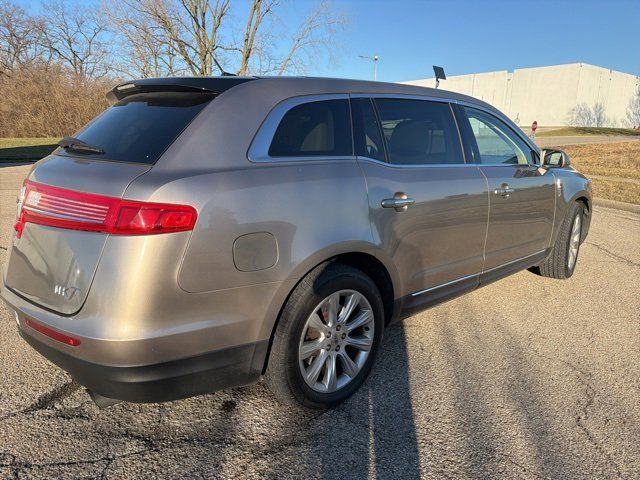 2018 Lincoln MKT Reserve