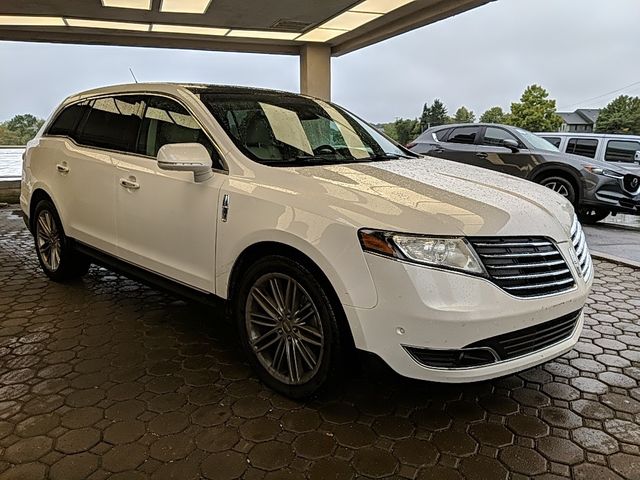 2018 Lincoln MKT Reserve