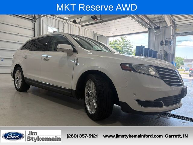 2018 Lincoln MKT Reserve