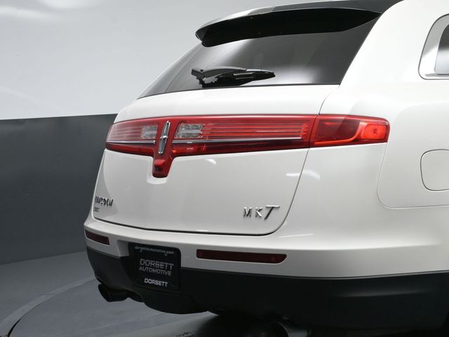 2018 Lincoln MKT Reserve