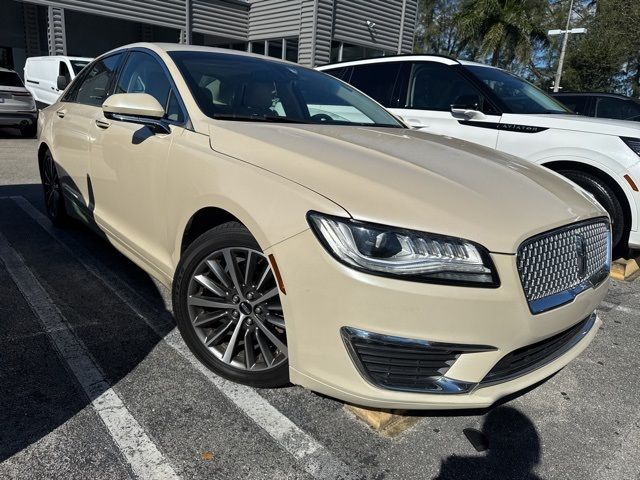 2018 Lincoln MKZ Select