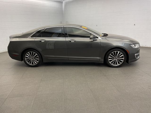 2018 Lincoln MKZ Select