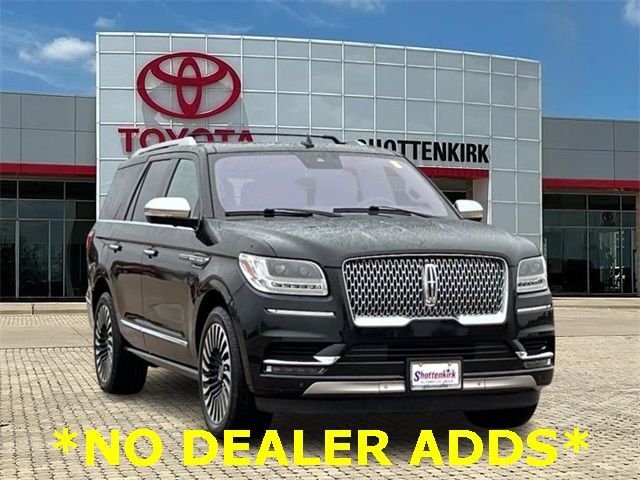 2018 Lincoln Navigator Black Label