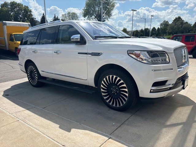 2018 Lincoln Navigator Black Label