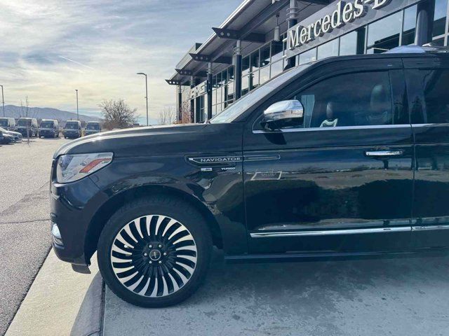 2018 Lincoln Navigator Black Label