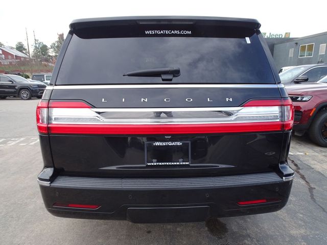 2018 Lincoln Navigator Select