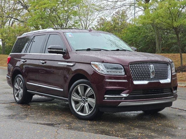 2018 Lincoln Navigator Select