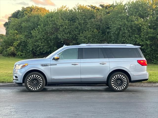 2018 Lincoln Navigator L Black Label