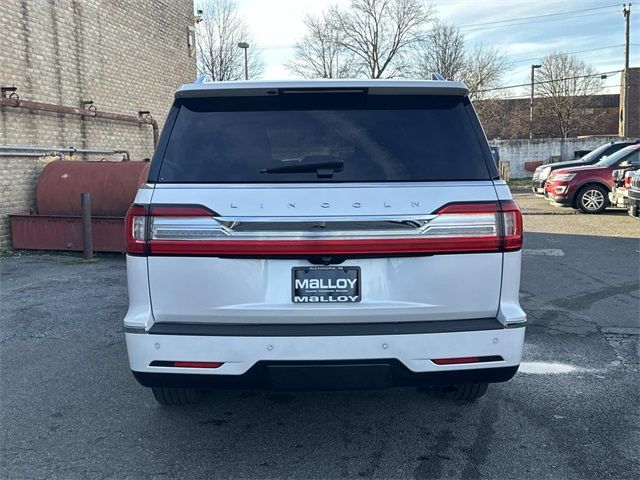 2018 Lincoln Navigator L Select