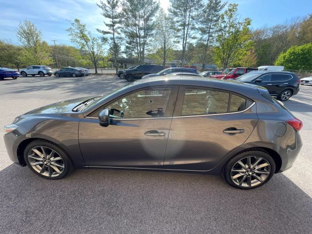 2018 Mazda Mazda3 Touring