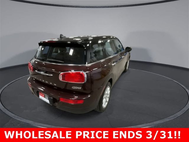 2018 MINI Cooper Clubman Base