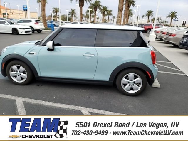 2018 MINI Cooper Hardtop Base