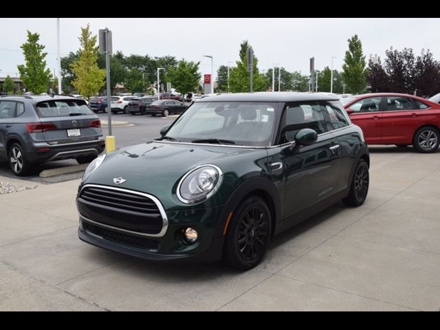 2018 MINI Cooper Hardtop Base