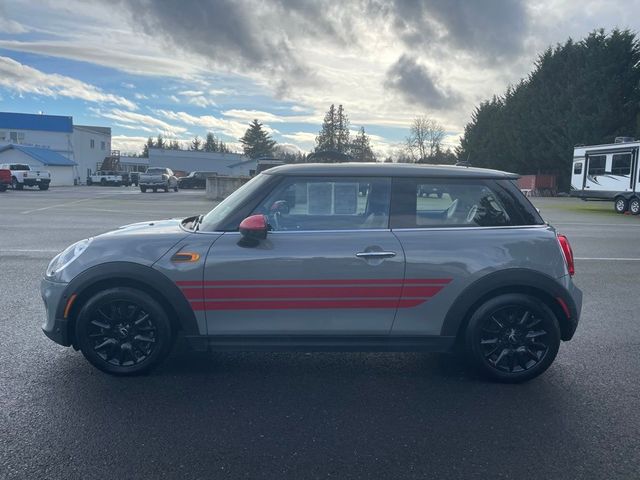 2018 MINI Cooper Hardtop Base