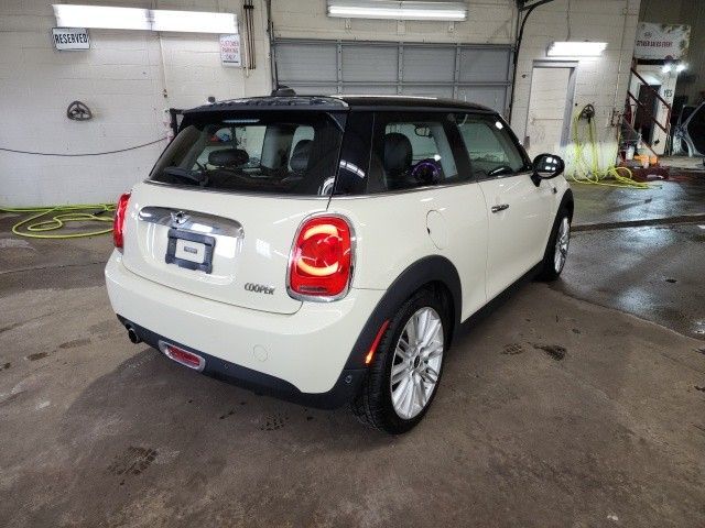 2018 MINI Cooper Hardtop 