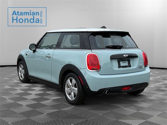 2018 MINI Cooper Hardtop Base