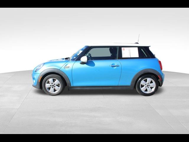 2018 MINI Cooper Hardtop Base