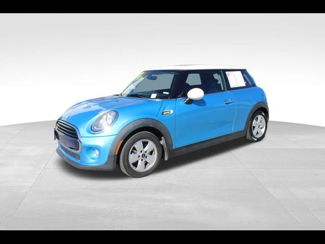 2018 MINI Cooper Hardtop Base