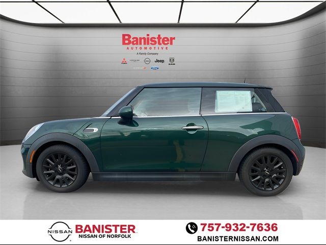 2018 MINI Cooper Hardtop Base