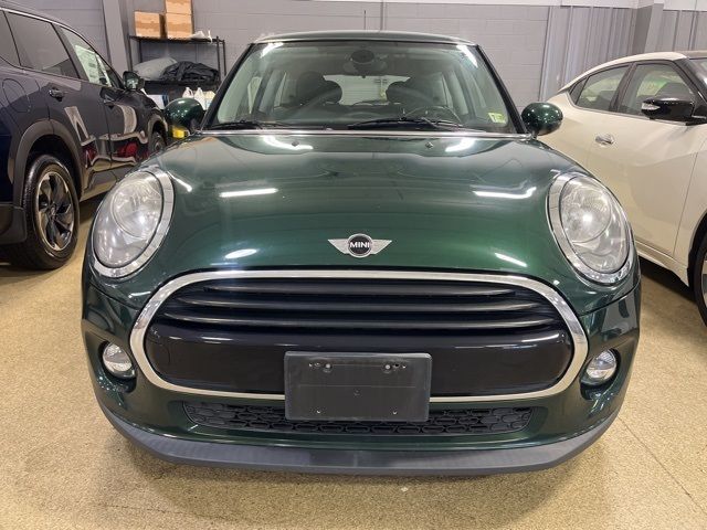 2018 MINI Cooper Hardtop Base