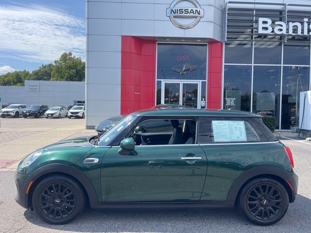 2018 MINI Cooper Hardtop Base