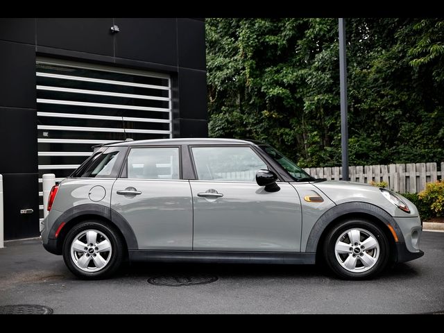 2018 MINI Cooper Hardtop Base