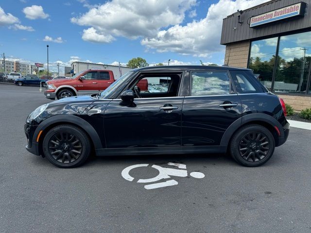 2018 MINI Cooper Hardtop Base