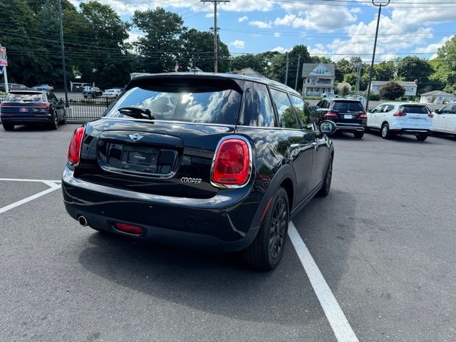 2018 MINI Cooper Hardtop Base