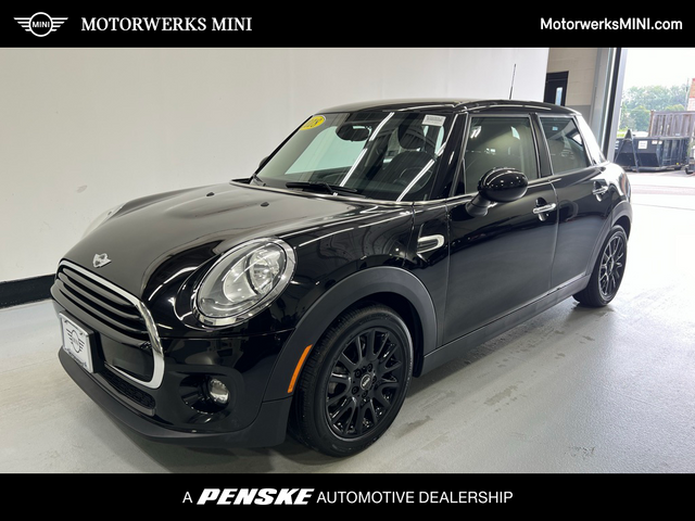 2018 MINI Cooper Hardtop Base