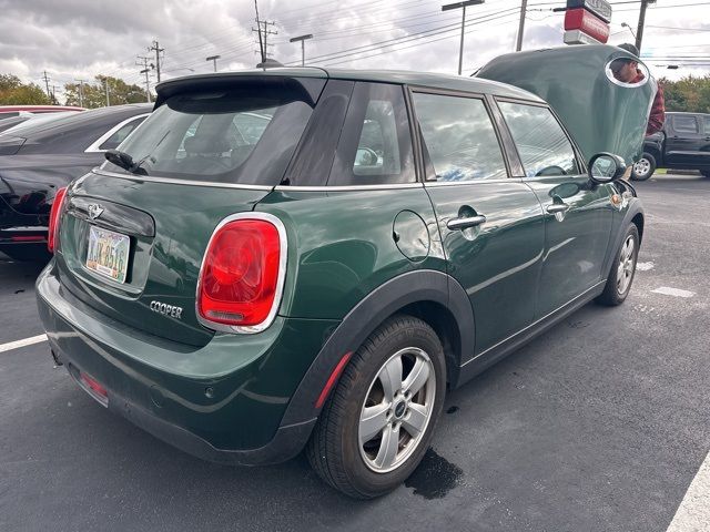 2018 MINI Cooper Hardtop Base