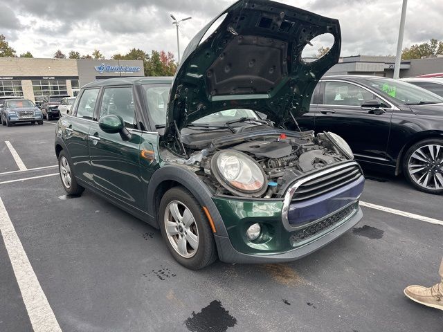 2018 MINI Cooper Hardtop Base