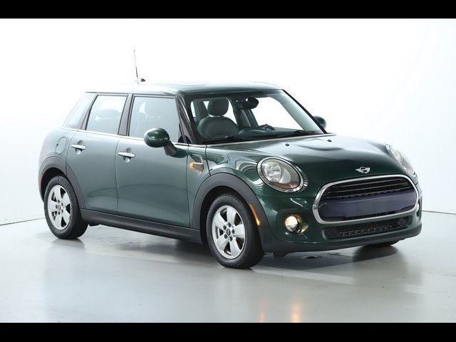 2018 MINI Cooper Hardtop Base