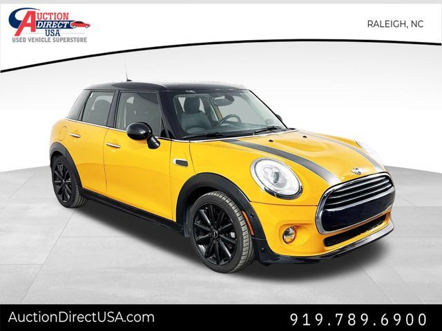 2018 MINI Cooper Hardtop Base