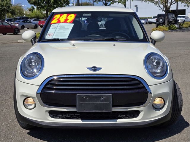 2018 MINI Cooper Hardtop Base