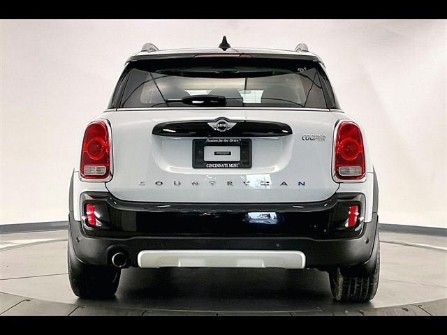 2018 MINI Cooper Countryman Base