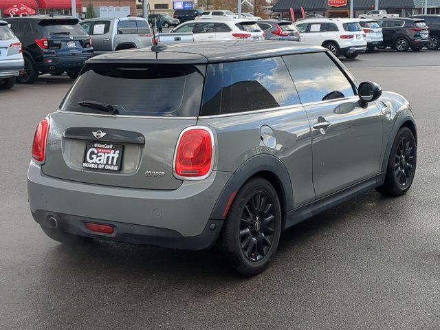 2018 MINI Cooper Hardtop Base