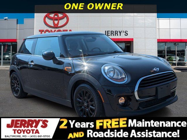 2018 MINI Cooper Hardtop Base