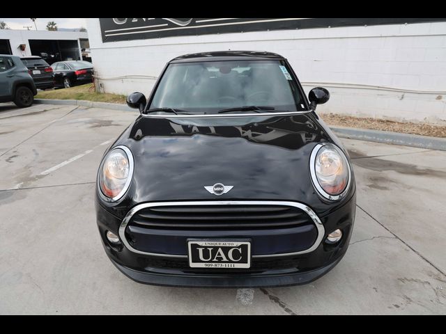 2018 MINI Cooper Hardtop Base