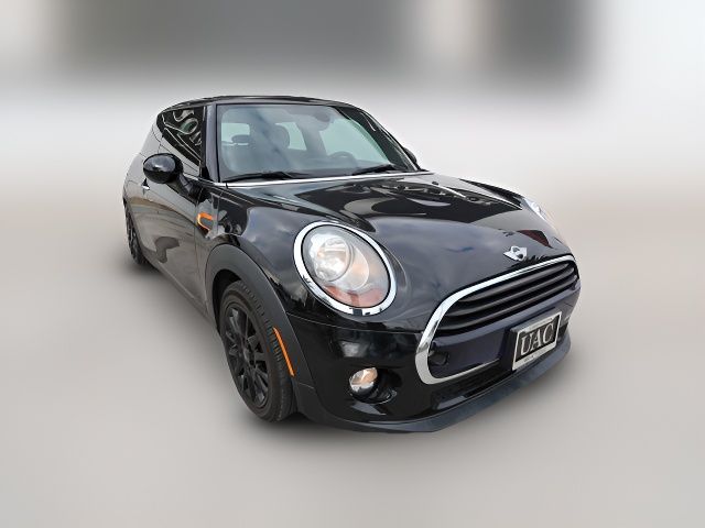 2018 MINI Cooper Hardtop Base