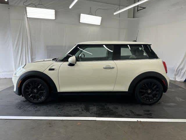 2018 MINI Cooper Hardtop Base