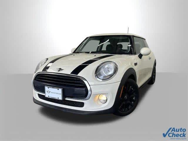 2018 MINI Cooper Hardtop Base