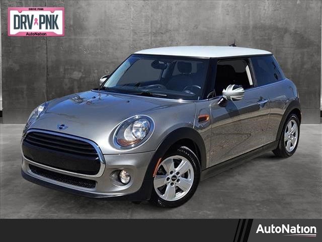 2018 MINI Cooper Hardtop Base