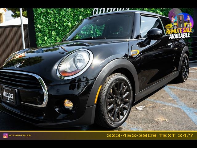 2018 MINI Cooper Hardtop Base