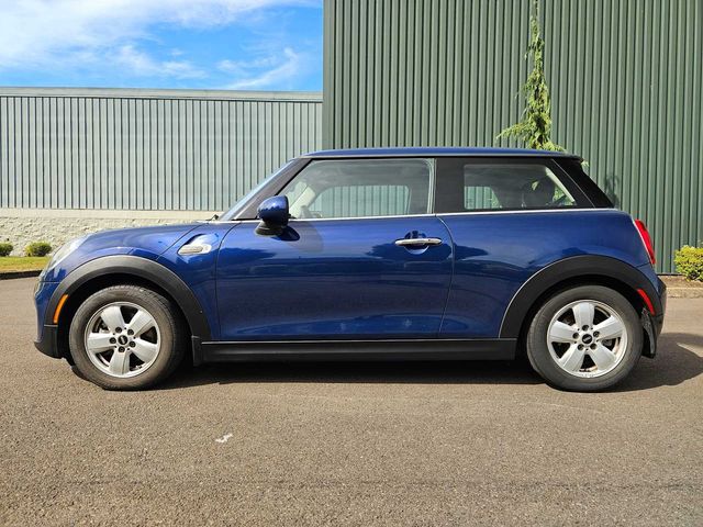 2018 MINI Cooper Hardtop Base