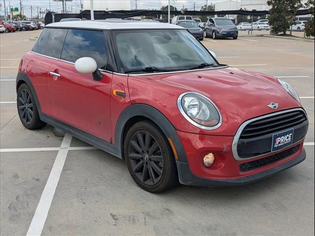 2018 MINI Cooper Hardtop Base