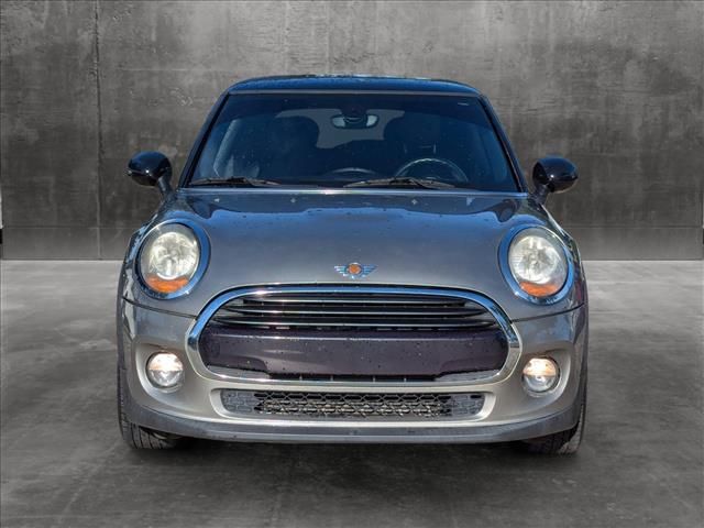 2018 MINI Cooper Hardtop Base