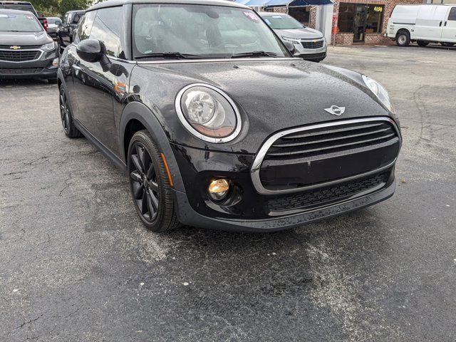 2018 MINI Cooper Hardtop Base