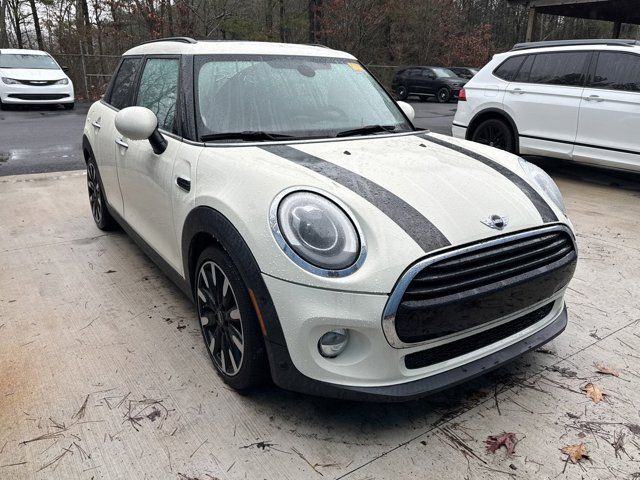 2018 MINI Cooper Hardtop Base